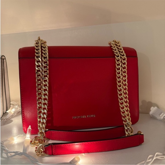 Michael Kors Red Shoulder Bag with Gold Chain - Picture 2 of 8